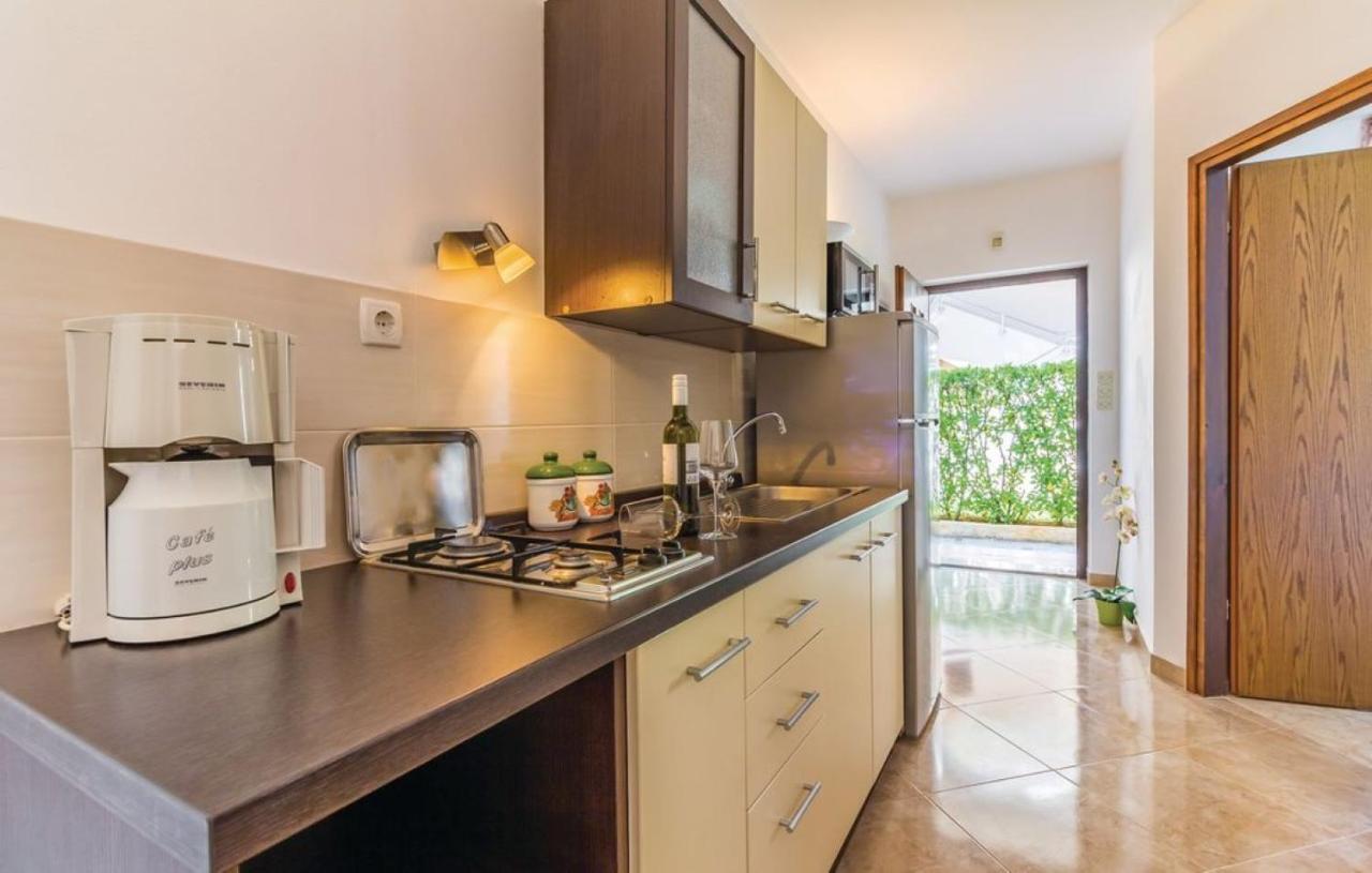 Apartman Mia Fazana Exterior photo