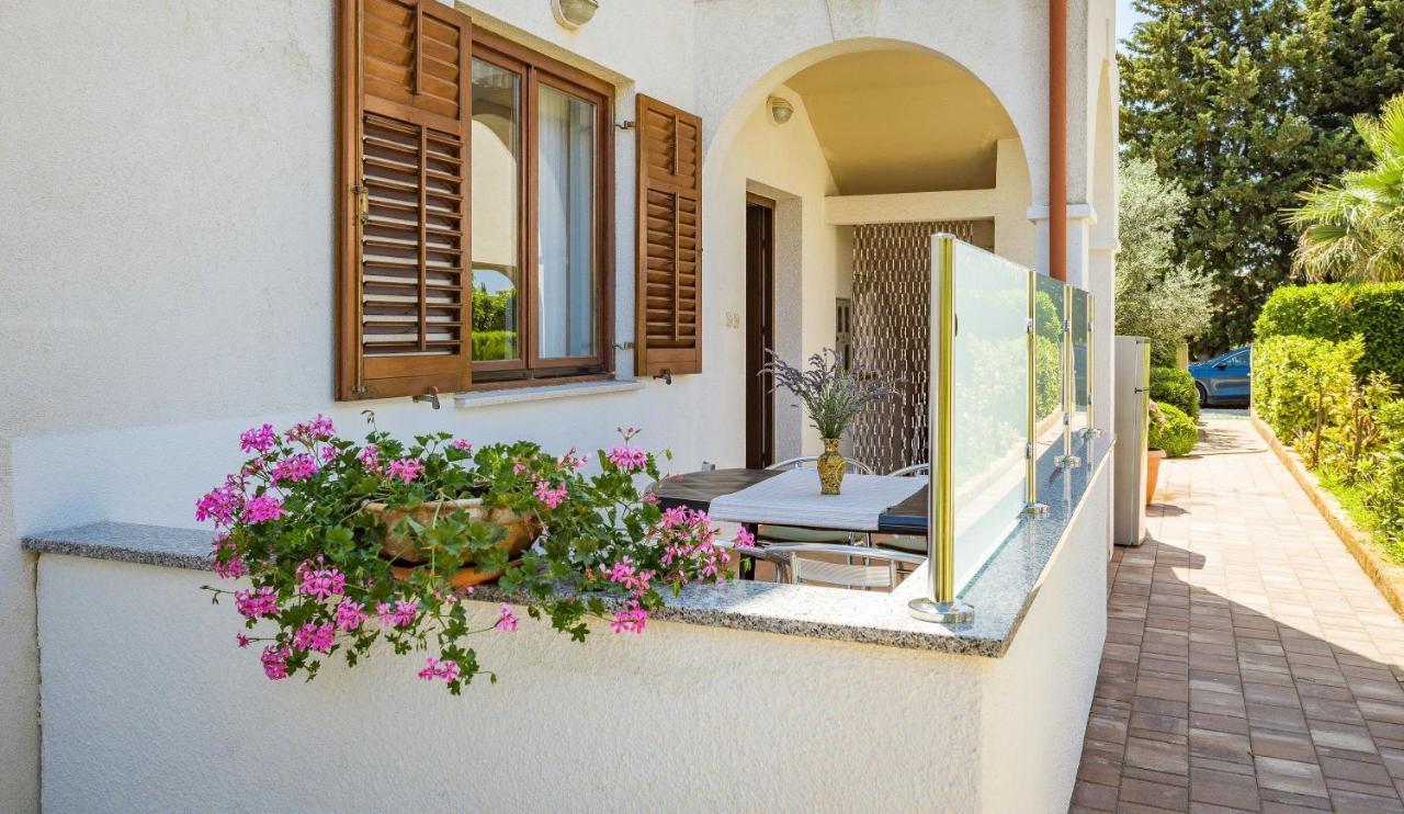 Apartman Mia Fazana Exterior photo
